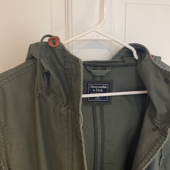 A+F Jacket💚 - Picture 3 of 3